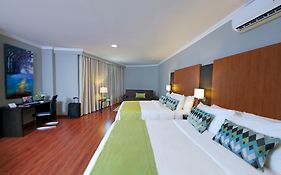 Aranjuez Hotel & Suites